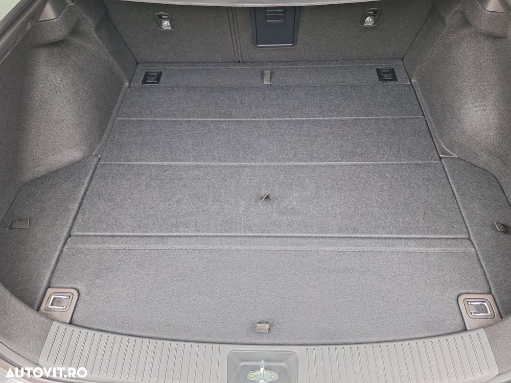 Hyundai i30 Fastback 1.5 T-GDI MHEV 160CP Highway - 16