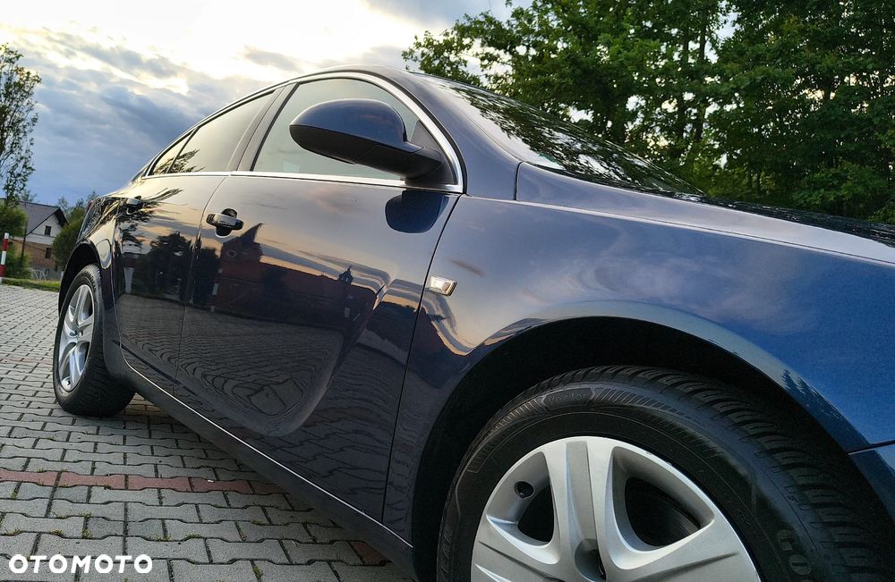 Opel Insignia - 10