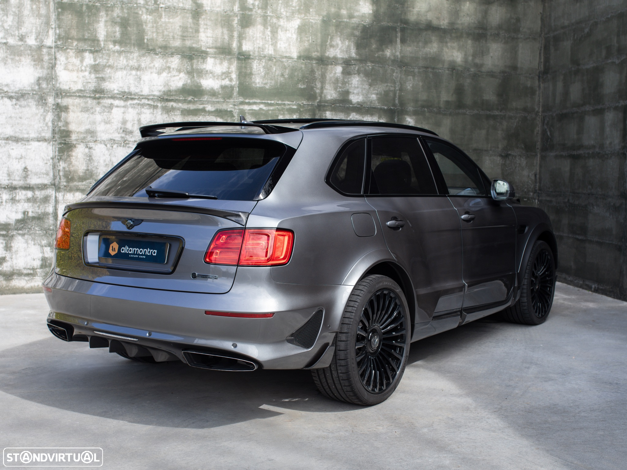 Bentley Bentayga V8 - 18