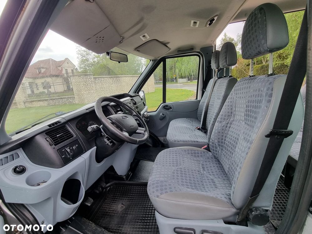 Ford Transit - 23