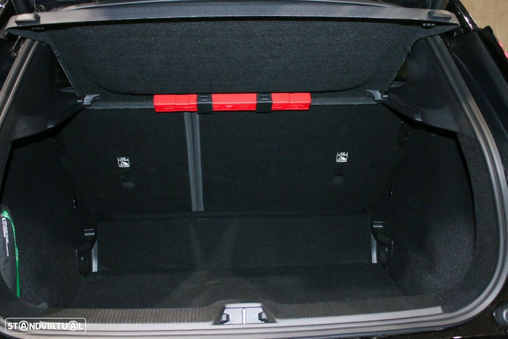 Volvo EX30 69 kWh Single Motor Extended Range Ultra - 19