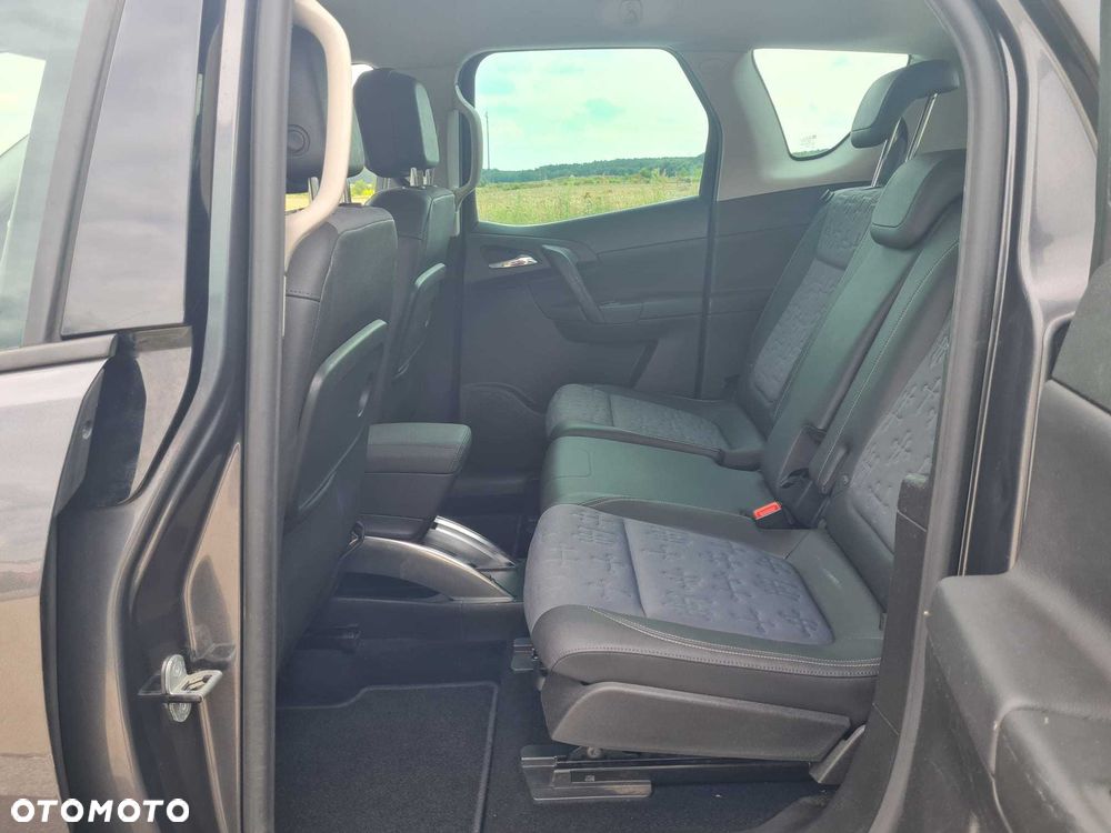 Opel Meriva - 8