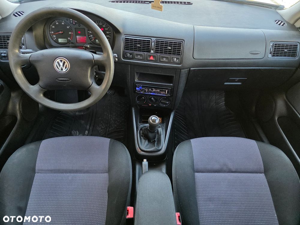 Volkswagen Golf 1.4 Goal - 10