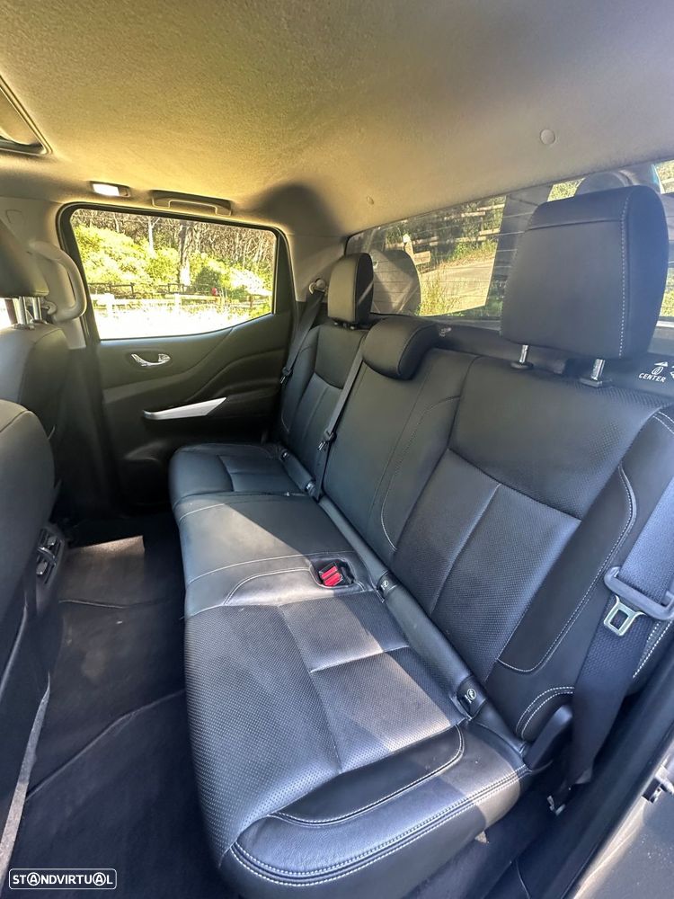 Nissan Navara 2.3 dCi CD 4WD Acenta - 23