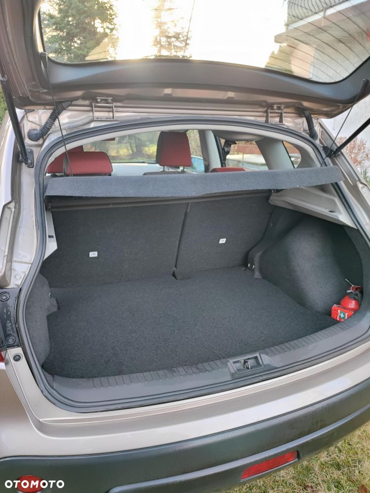 Nissan Qashqai 1.6 Acenta - 6