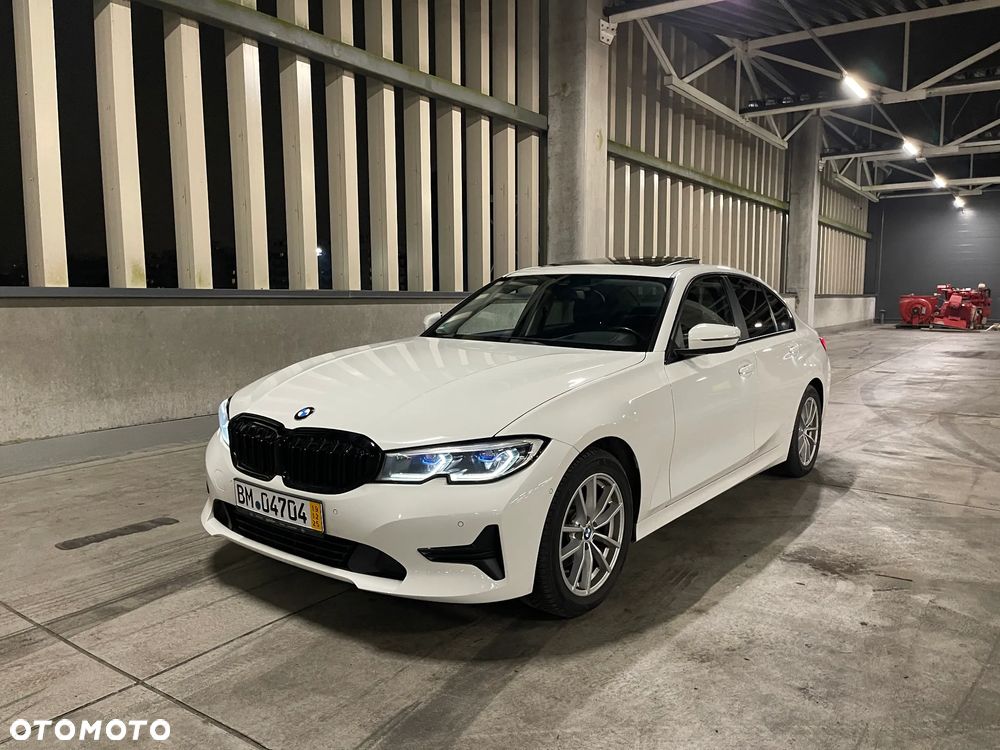 BMW Seria 3 320d Sport Line Shadow - 1