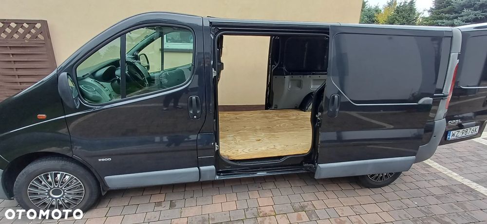 Opel VIVARO - 4