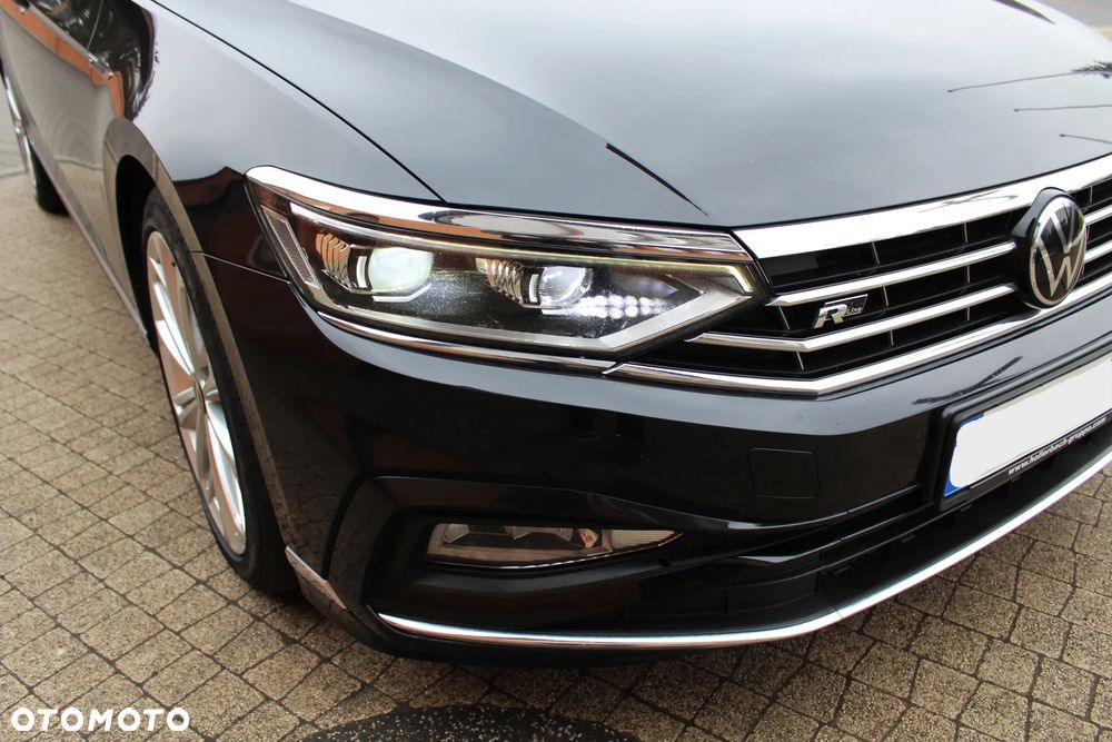 Volkswagen Passat 2.0 TDI SCR DSG 4Motion Business - 36