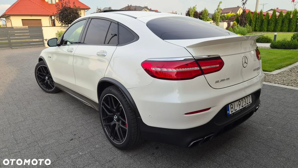 Mercedes-Benz GLC AMG 63 S 4Matic+ AMG Speedshift MCT 9G - 4
