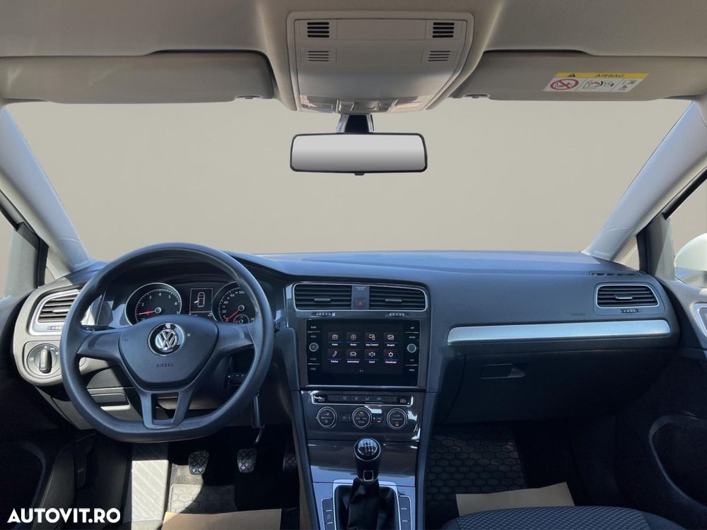 VOLKSWAGEN Golf 2020 — imagine 4