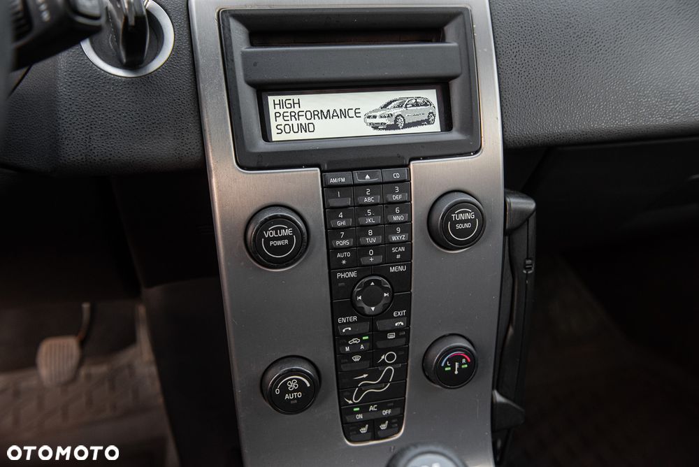 Volvo V50 T5 AWD Momentum - 23