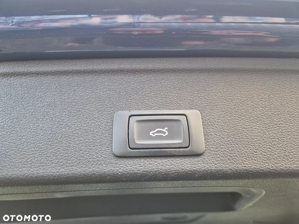 Audi A4 Avant 1.4 TFSI design - 32