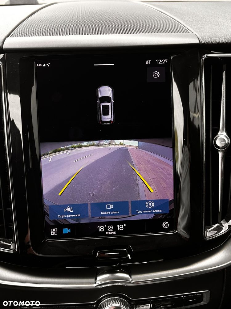 Volvo XC 60 B4 D Geartronic Momentum - 32