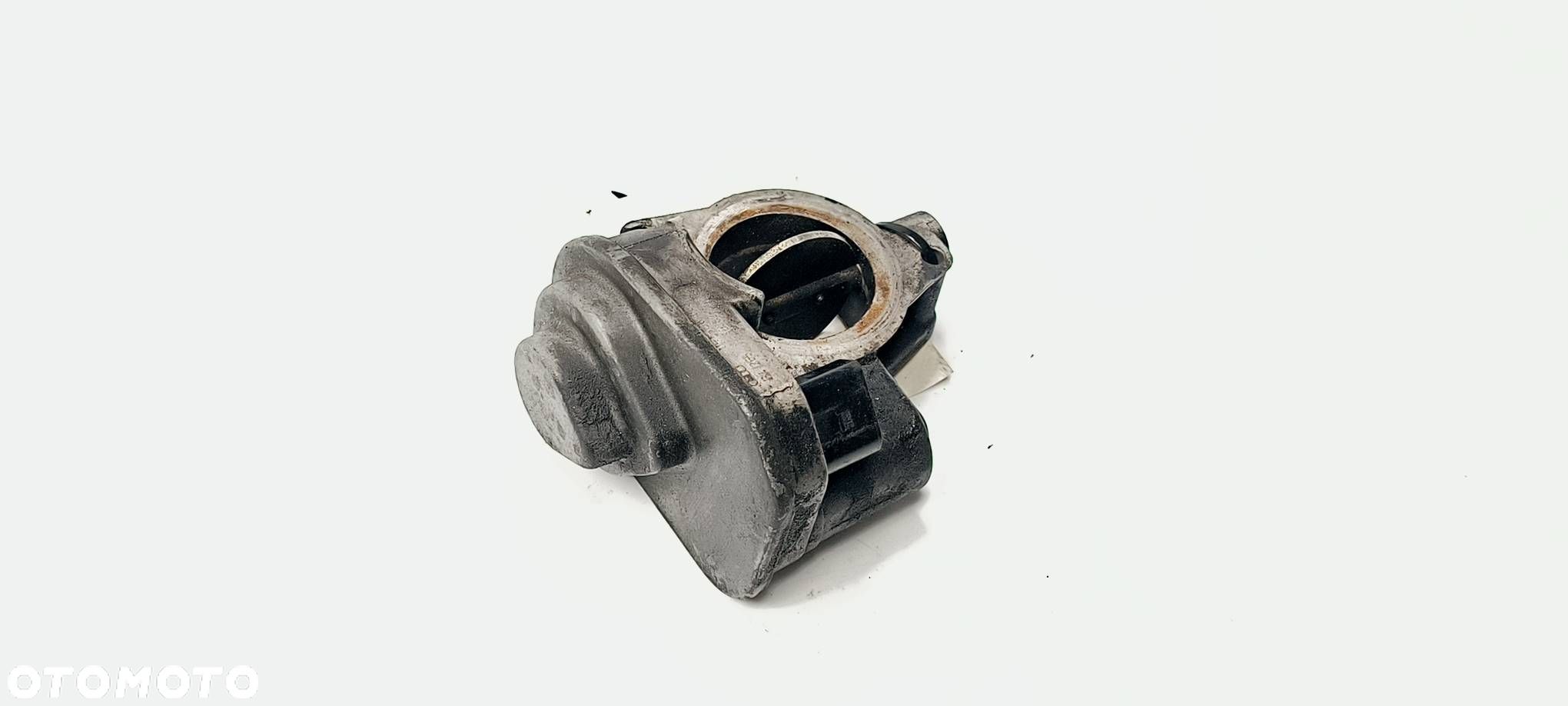 PRZEPUSTNICA AUDI A8 D3 057128063 - 1