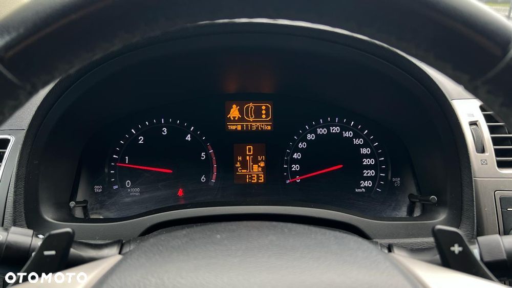 Toyota Avensis 2.2 D-CAT Premium - 9