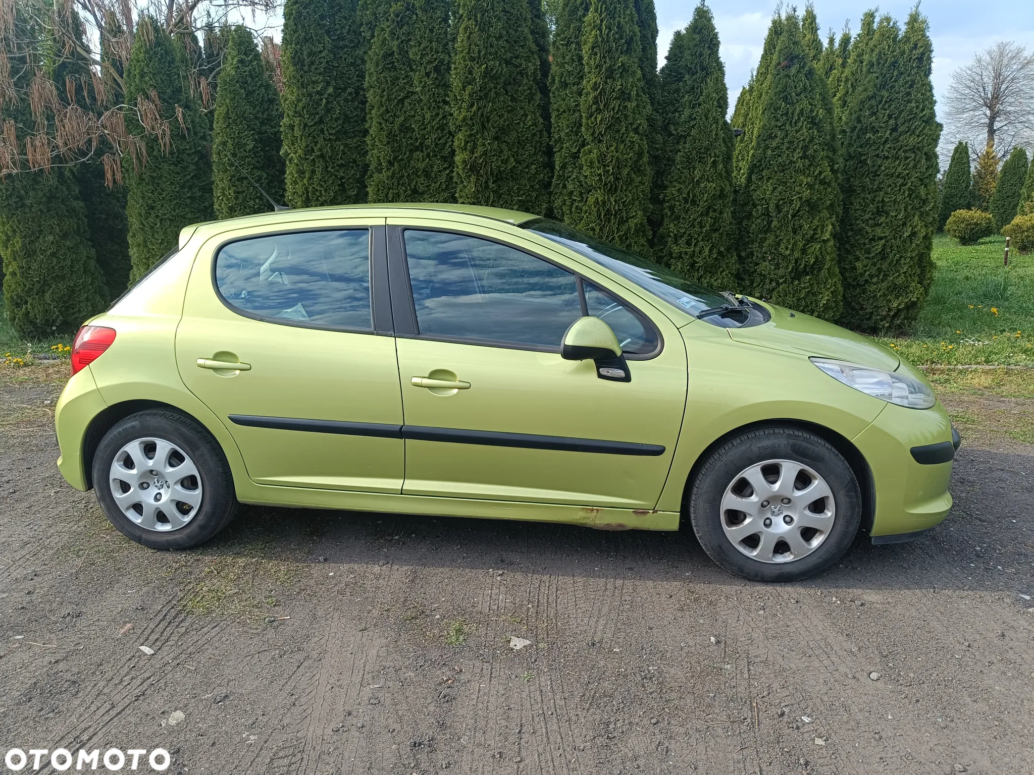 Peugeot 207 1.4 HDi Trendy - 5