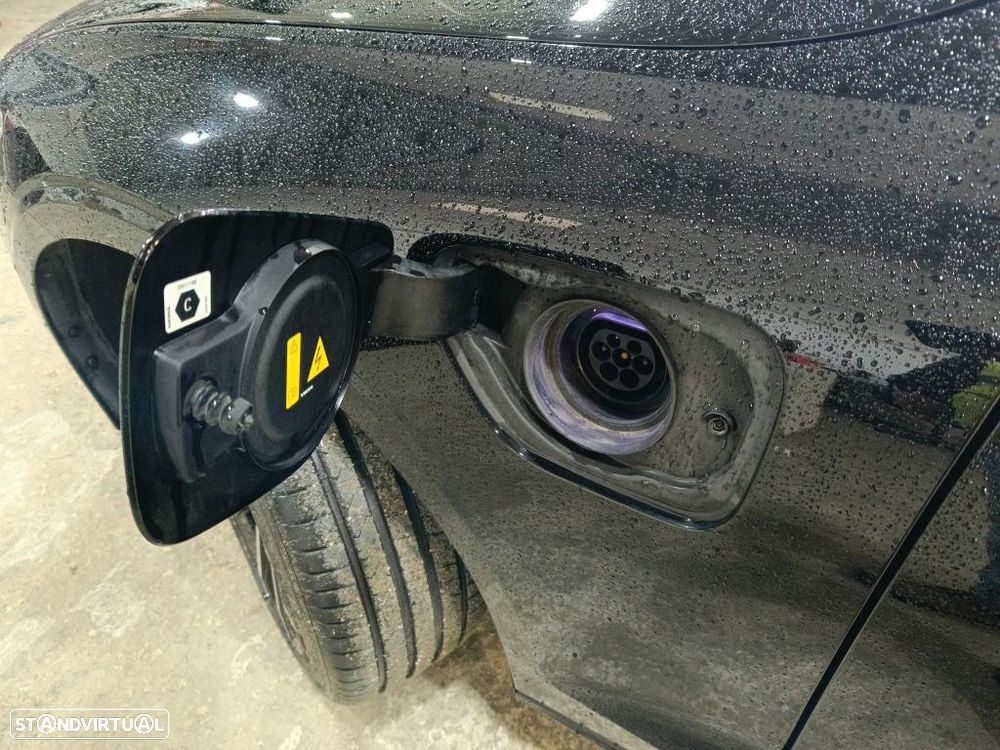 Volvo V60 2.0 T8 AWD TE Core - 10