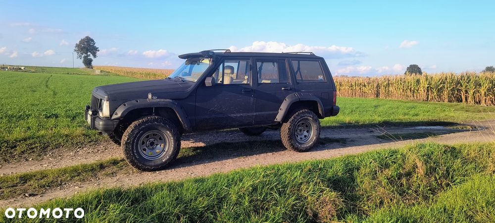 Jeep Cherokee - 7