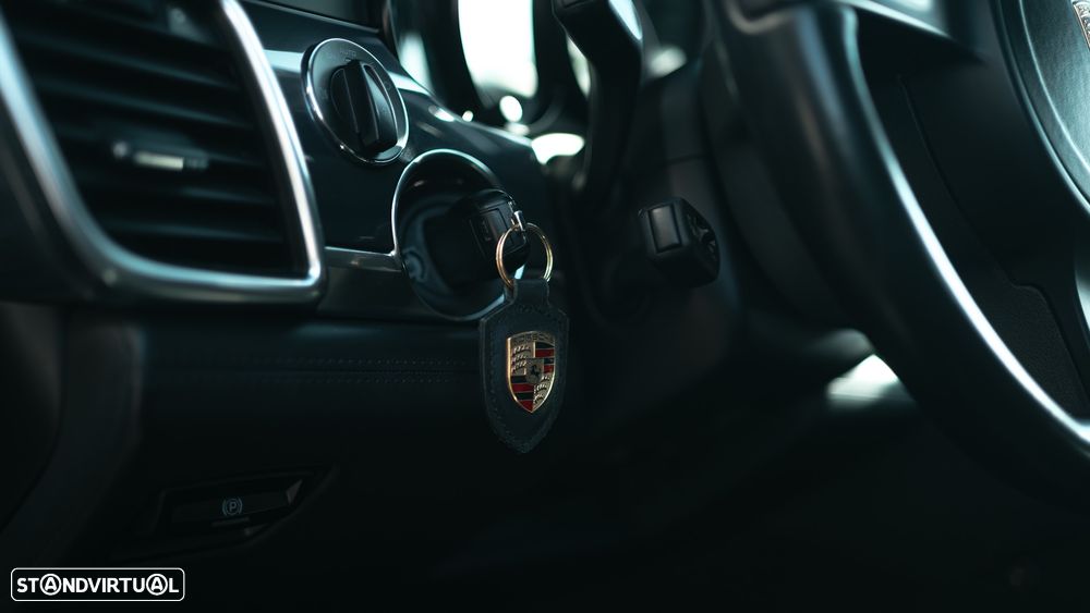 Porsche Panamera S E-Hybrid - 24