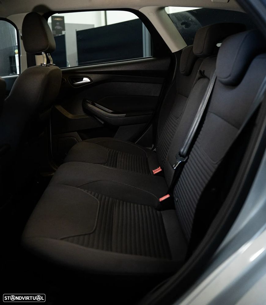 Ford Focus SW 1.5 TDCi Titanium - 18