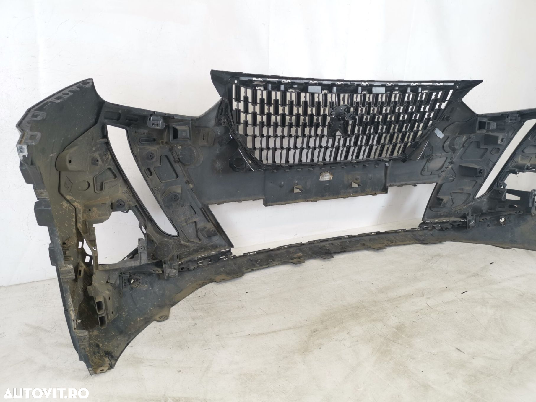 Bara Fata Cu Grila Centrala Peugeot  2008 2 2019 2020 2021 2022 2023 O - 6