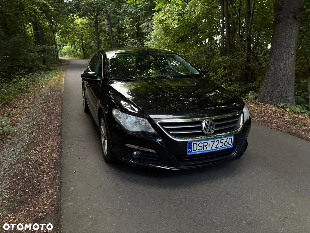 Volkswagen Passat CC - 1