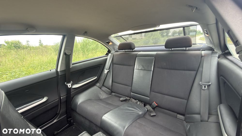 BMW Seria 3 318Ci - 17