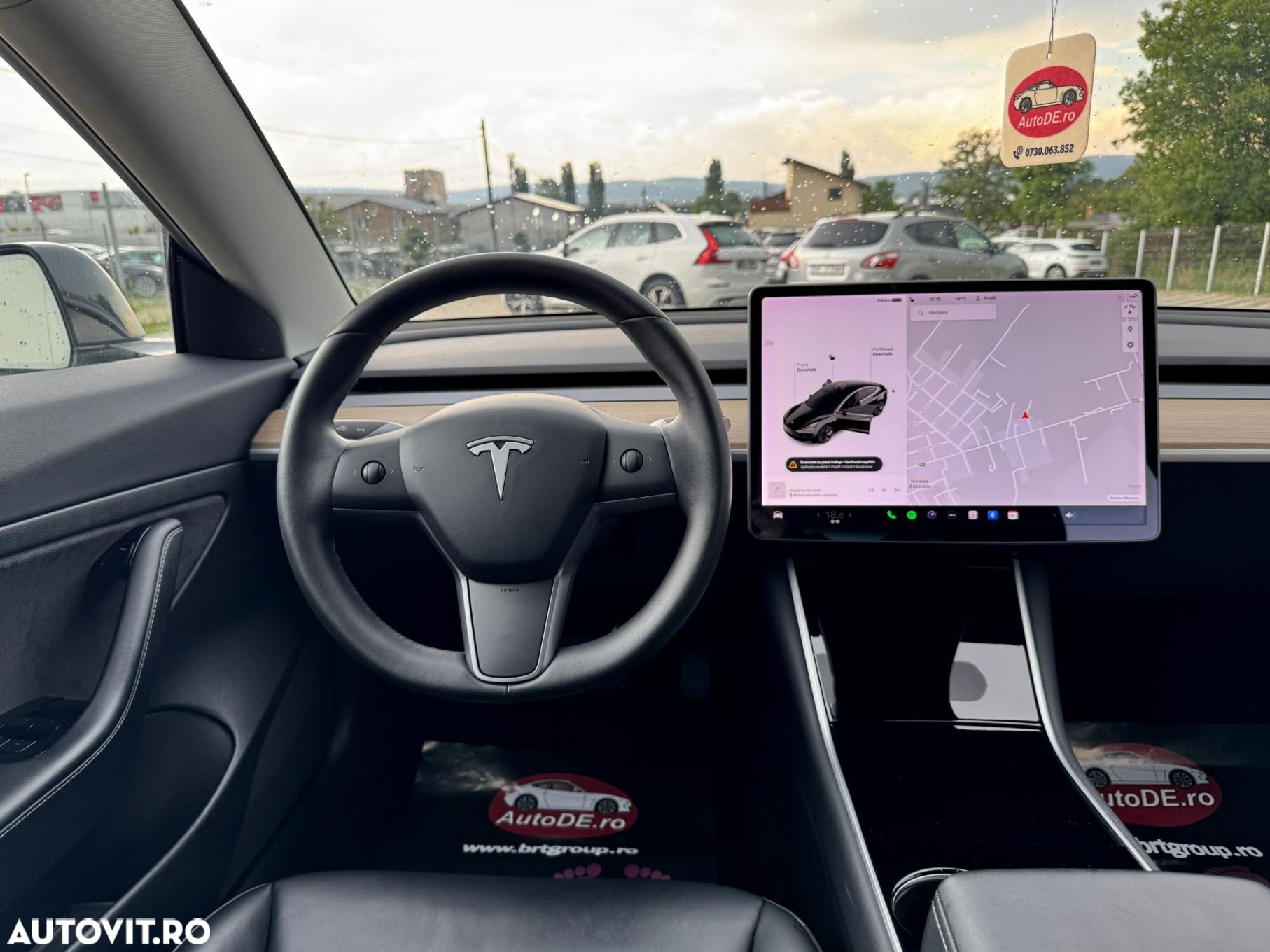 Tesla Model 3 - 9