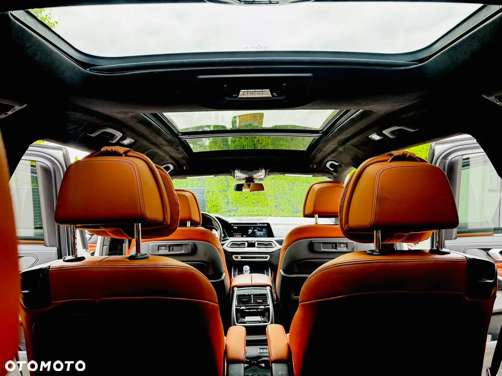 BMW X7 xDrive40i - 17