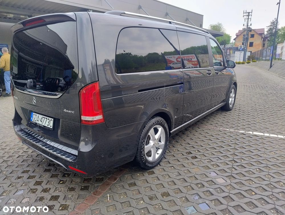 Mercedes-Benz Klasa V 300 d Extralang 4Matic 9G-TRONIC Avantgarde Edition - 1