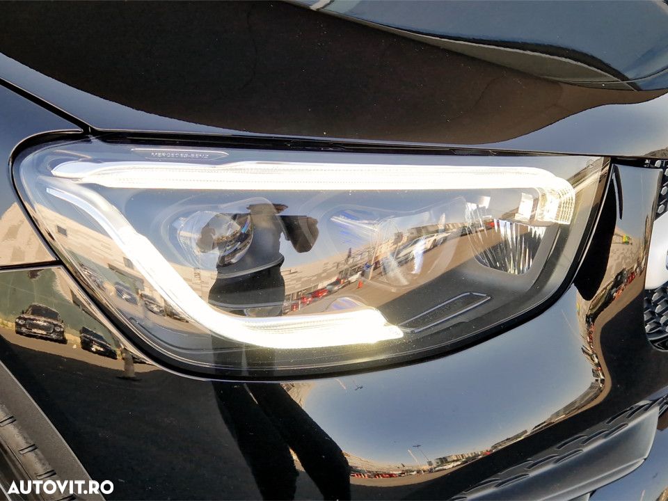 Mercedes-Benz GLC 300 4MATIC - 9