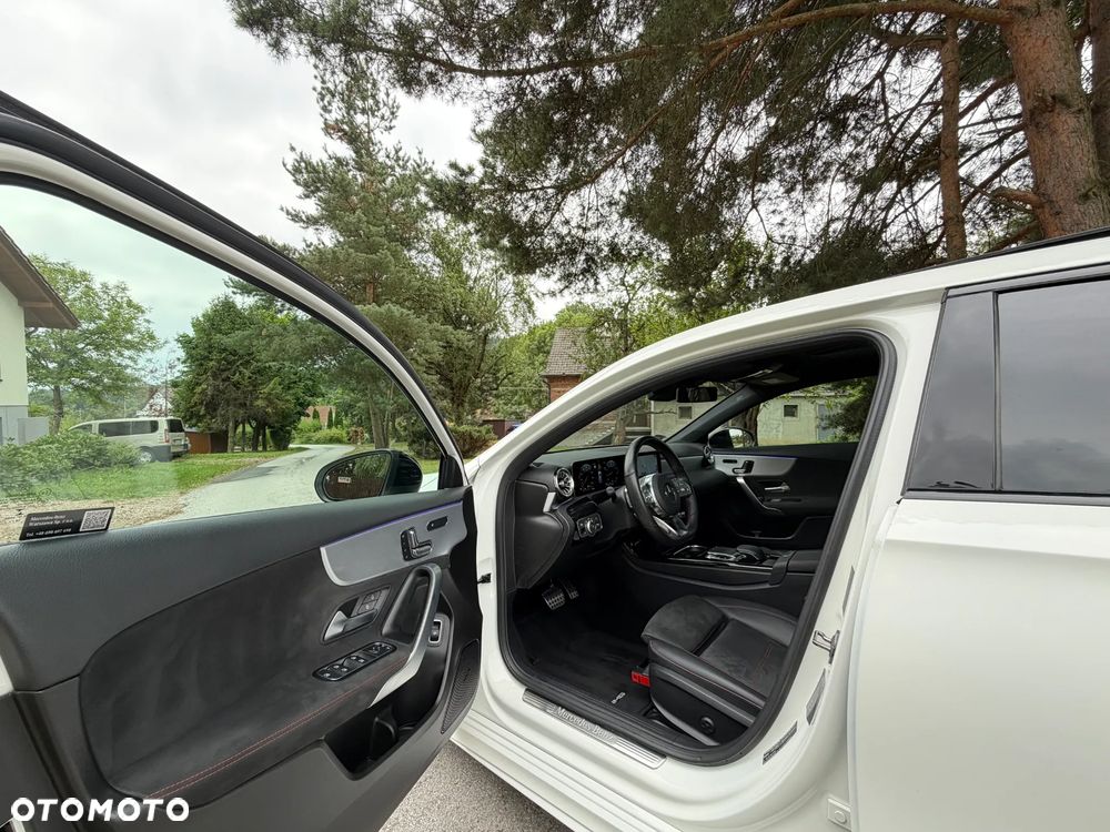 Mercedes-Benz Klasa A 200 AMG Line 7G-DCT - 13