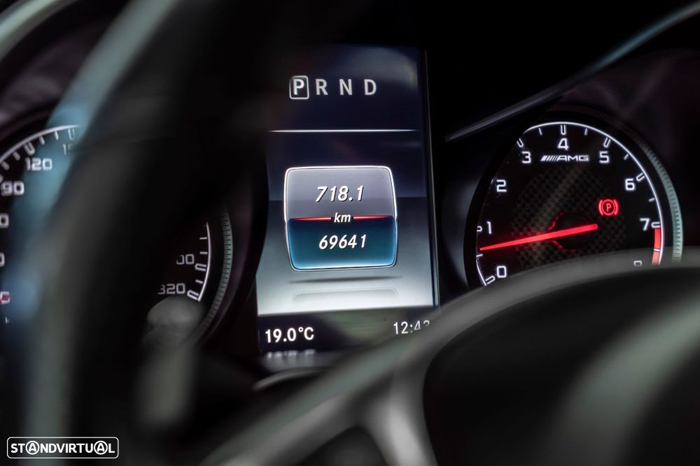 Mercedes-Benz AMG GT - 22