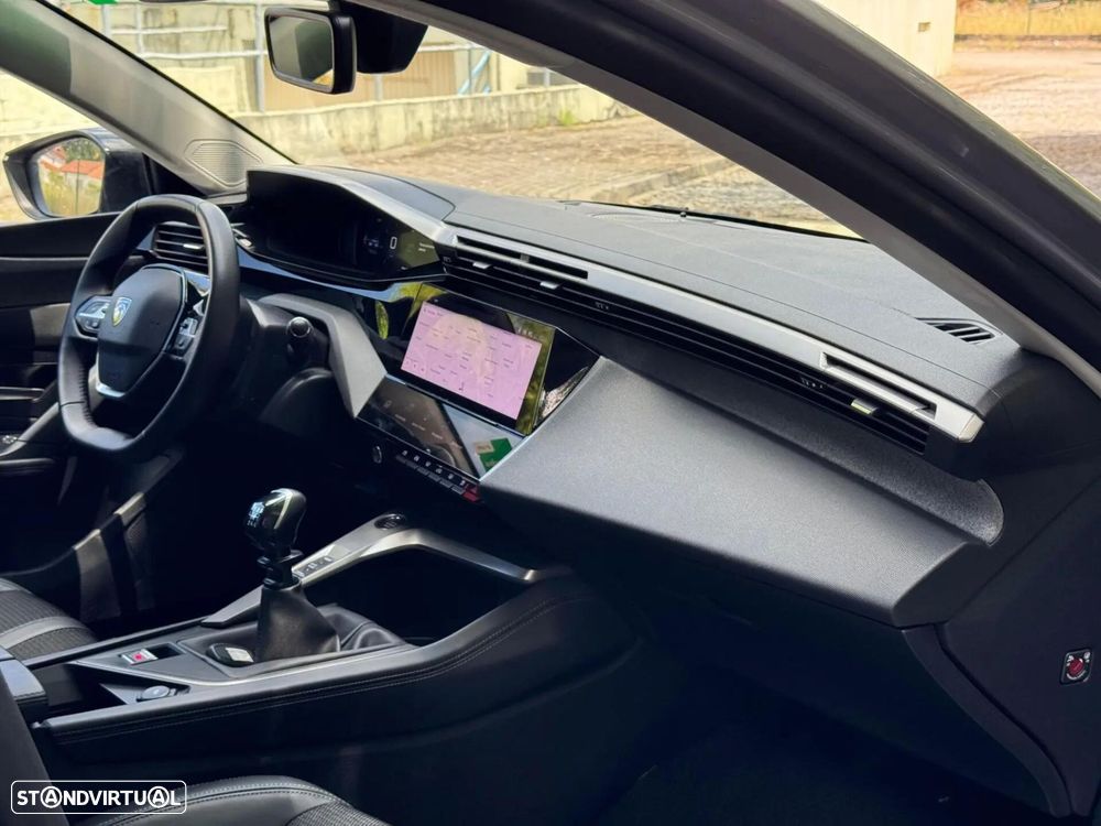 Peugeot 308 1.2 PureTech Allure Pack - 25