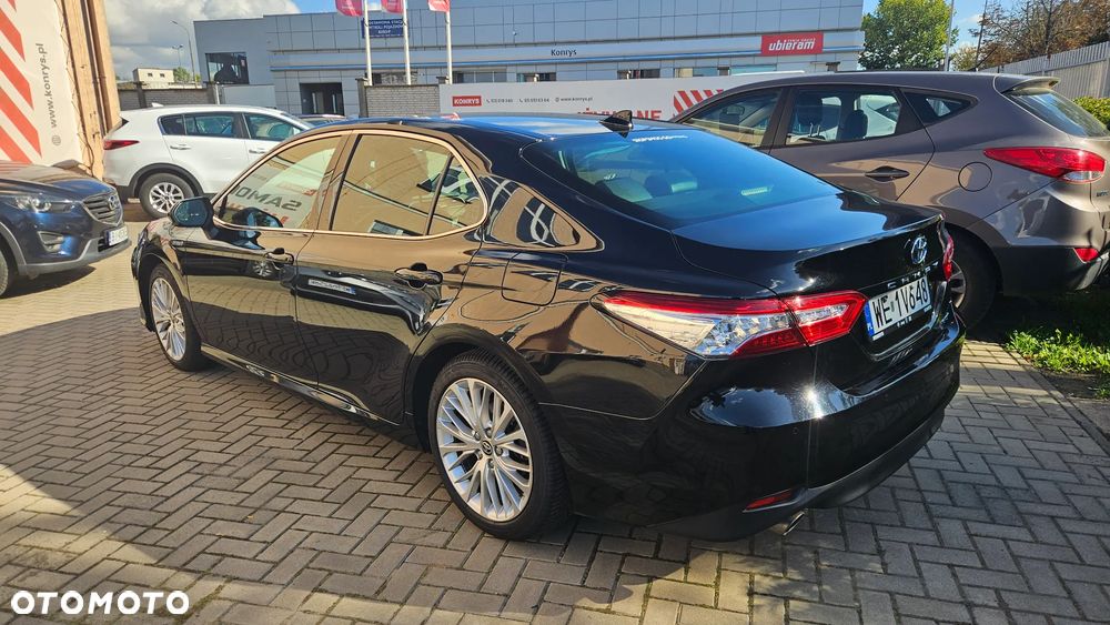Toyota Camry 2.5 Hybrid Executive CVT - 4