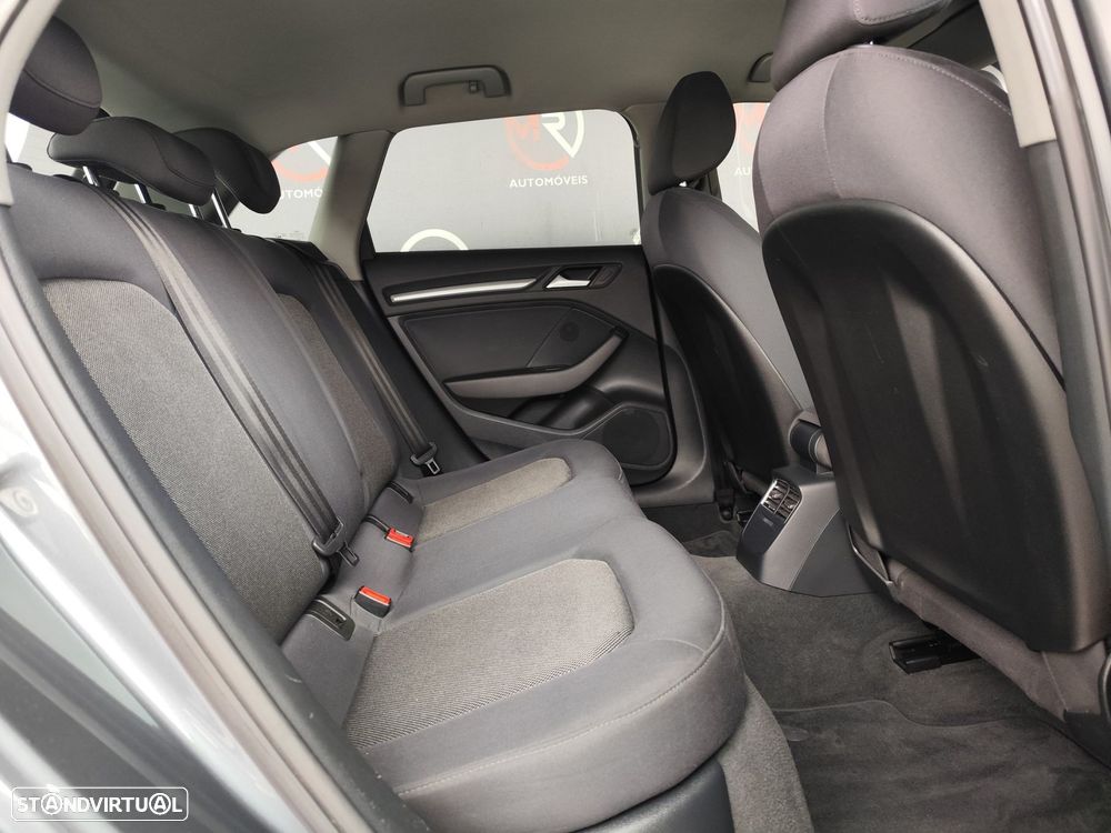 Audi A3 Sportback 1.6 TDI Sport - 36