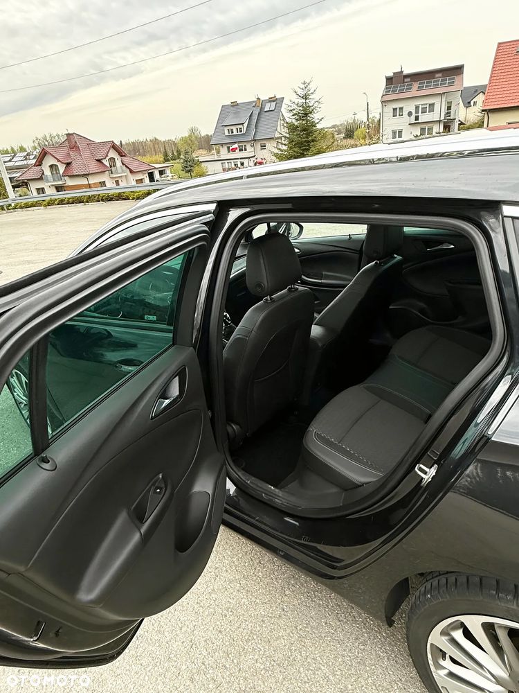 Opel Astra - 12