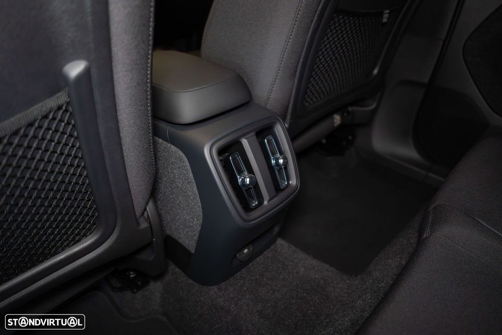 Volvo XC 40 Recharge 69 kWh Single Motor Core - 31