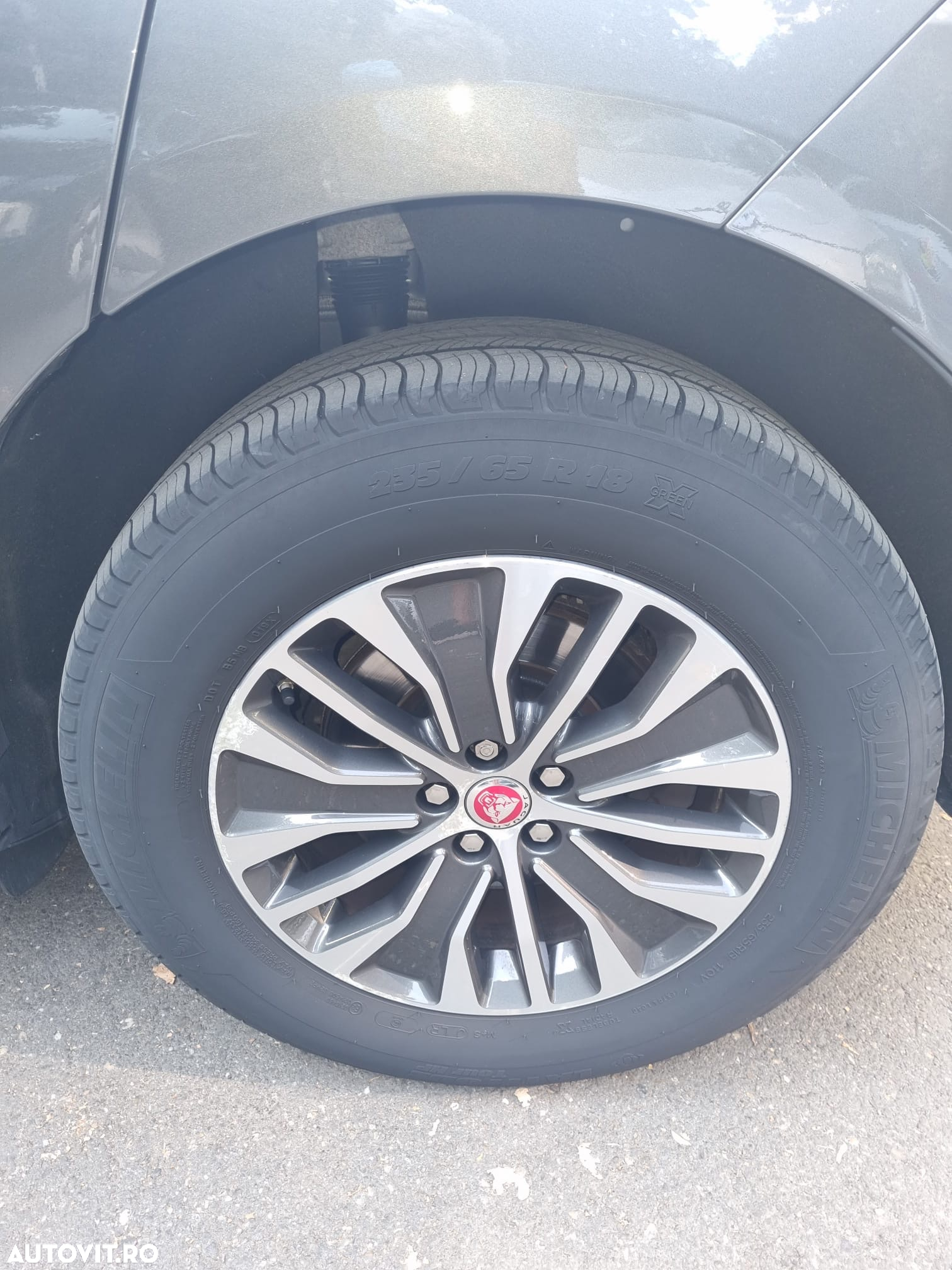 Jaguar I-Pace EV400 AWD R-DYNAMIC HSE - 34
