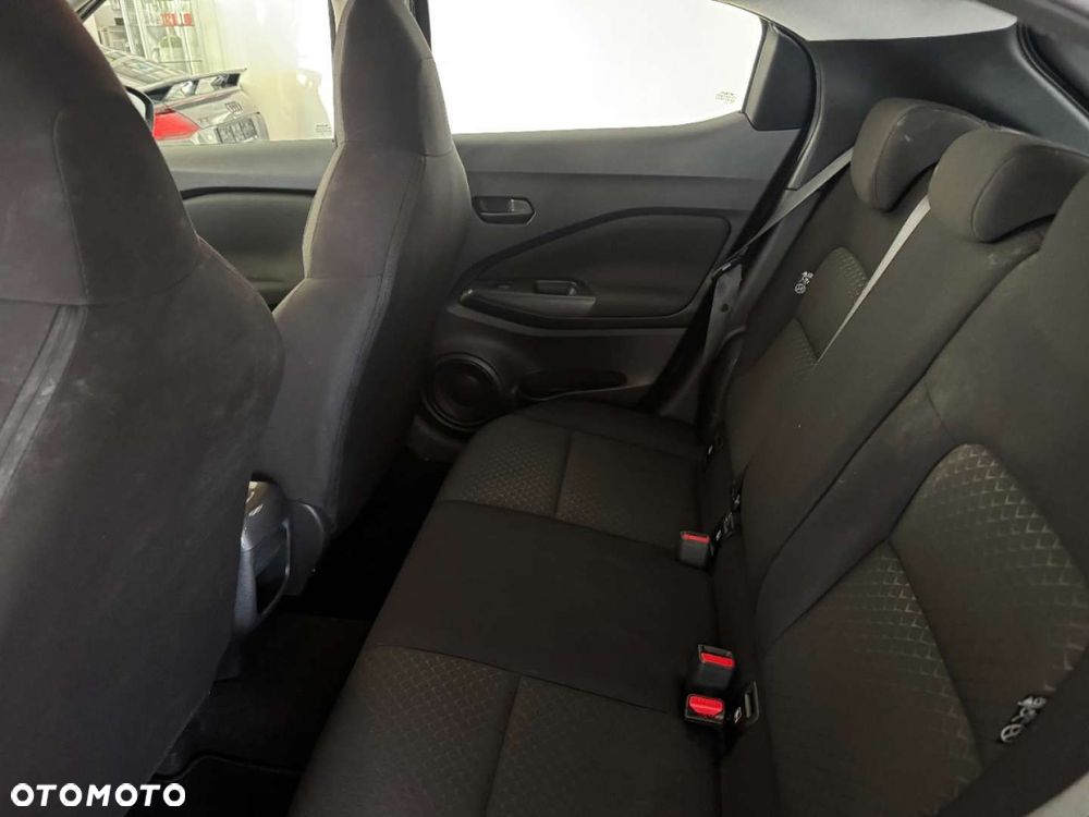 Nissan Juke 1.0 DIG-T Acenta - 24