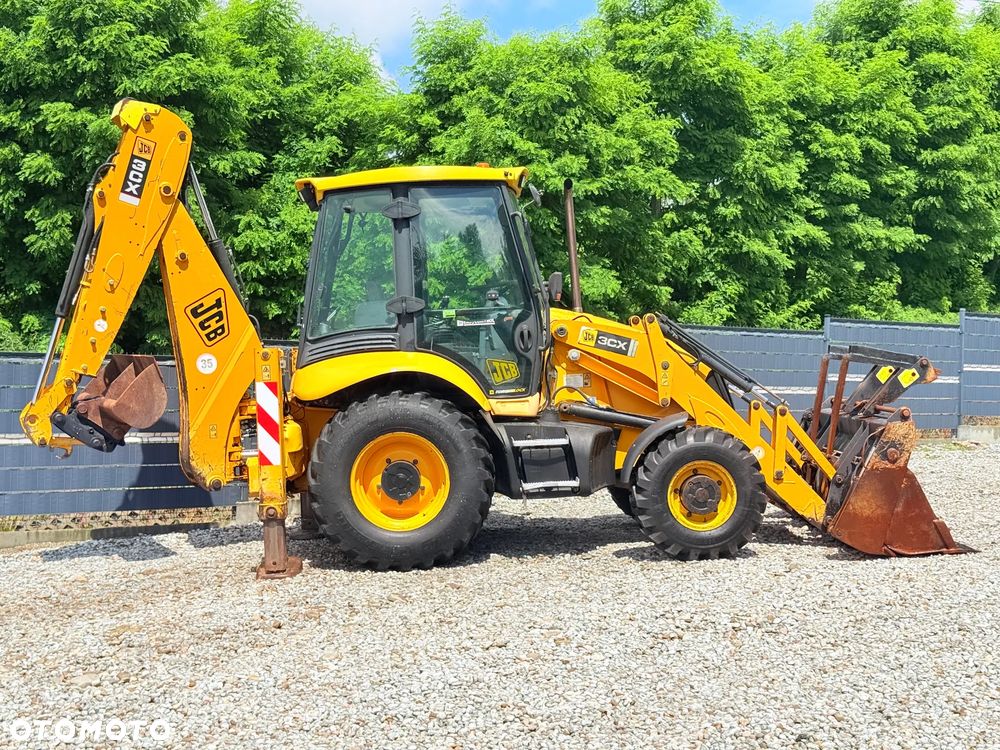 JCB * 3CX * JCB * Koparko Ładowarka * Joystick * Sprowadzona * - 25