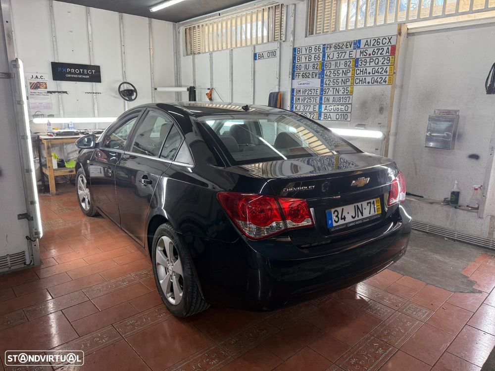 Chevrolet Cruze 2.0 VCDi LT - 5