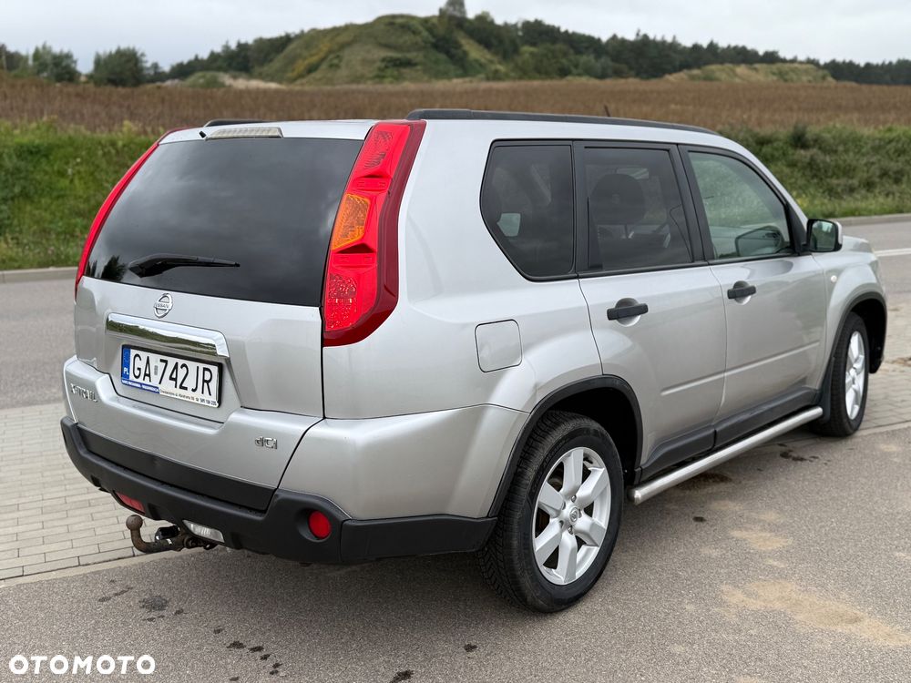 Nissan X-Trail - 4
