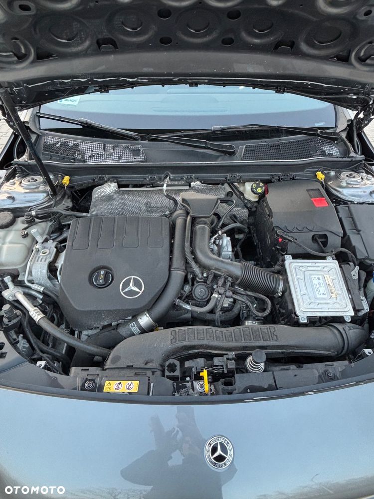 Mercedes-Benz Klasa A 200 AMG Line 7G-DCT - 16