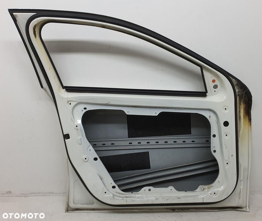 DRZWI LEWY PRZÓD PRZEDNIE 650 MERCEDES W176 - 7