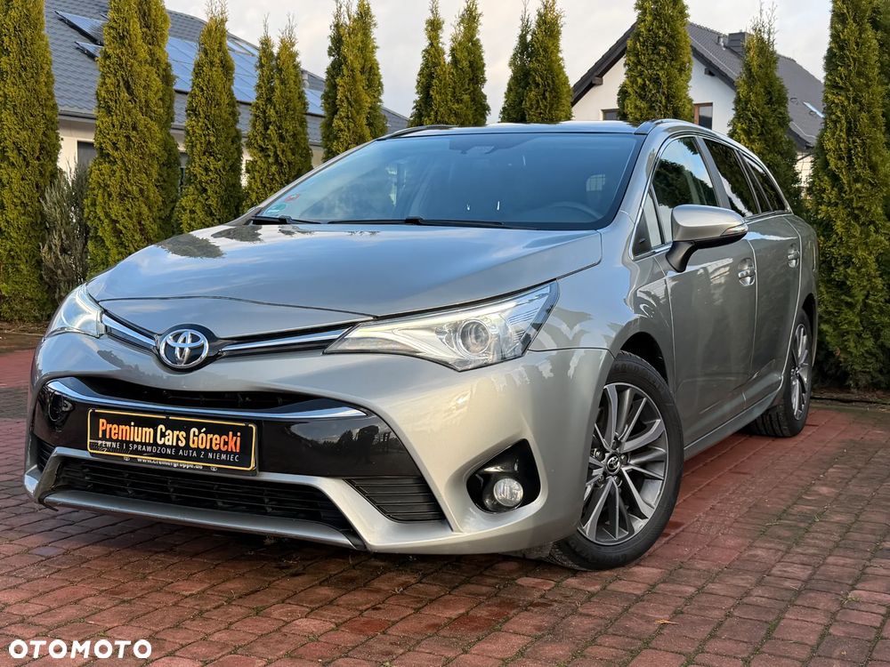 Toyota Avensis 2.0 D-4D Premium - 38