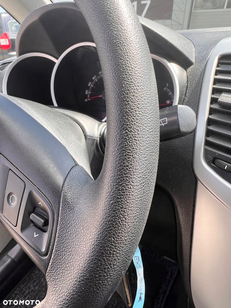 Kia Venga 1.4 CVVT Attract - 12