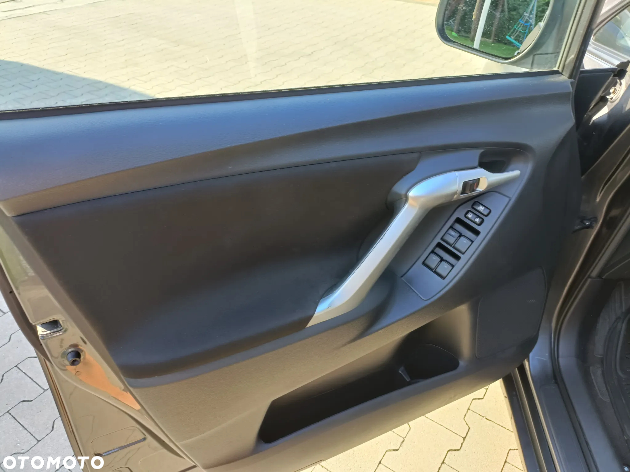 Toyota Verso 2.0 D-4D Premium - 10