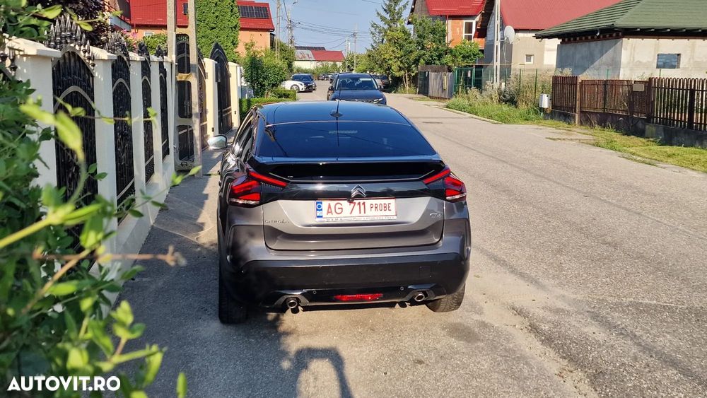 Citroën C4 PureTech 130 Stop&Start EAT8 SHINE - 33