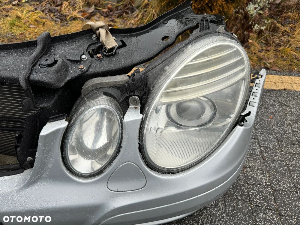 PRZÓD KOMPLETNY ZDERZAK PAS REFLEKTOR MERCEDES W211 LIFT FL - 8